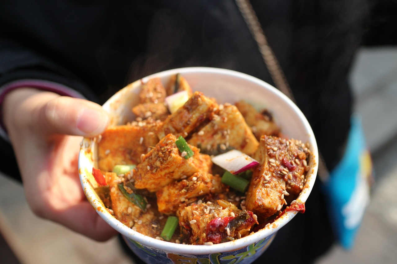 探寻安康市特色美食，哪家餐厅最值得一试？