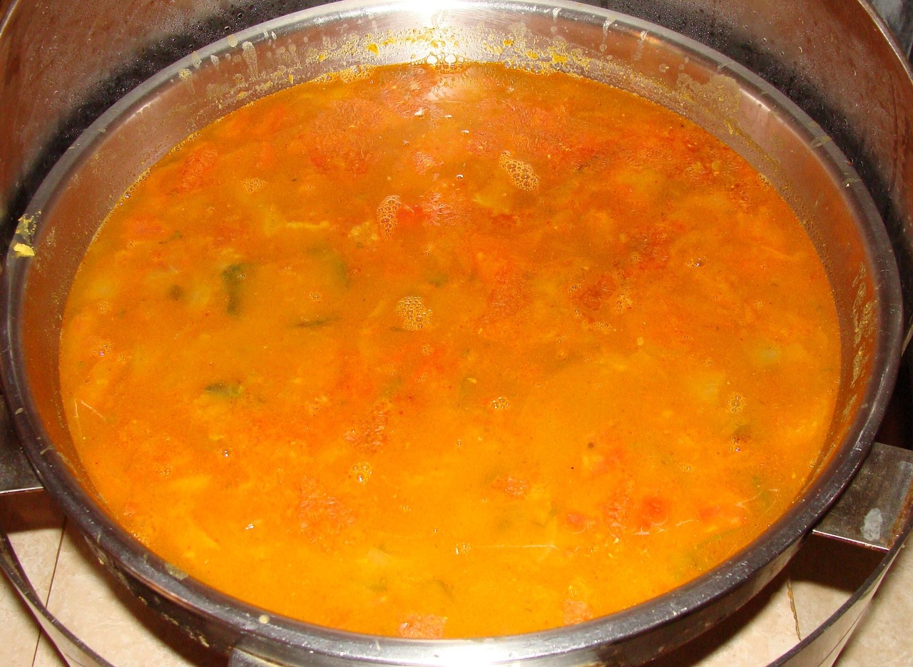 泡面的美味哲学，短视频中的速食文化
