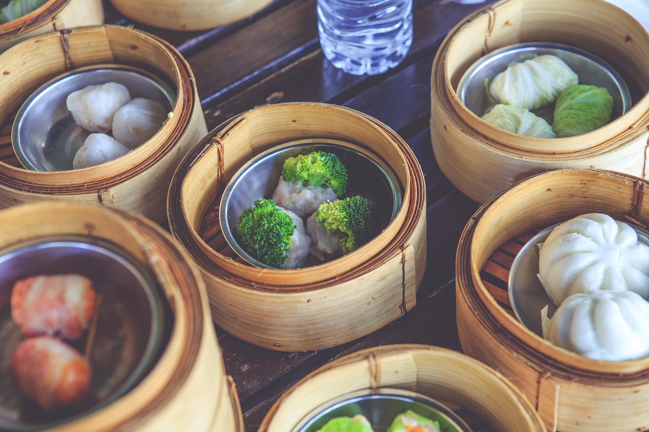 南宁江南水街美食攻略，品味邕城地道风味